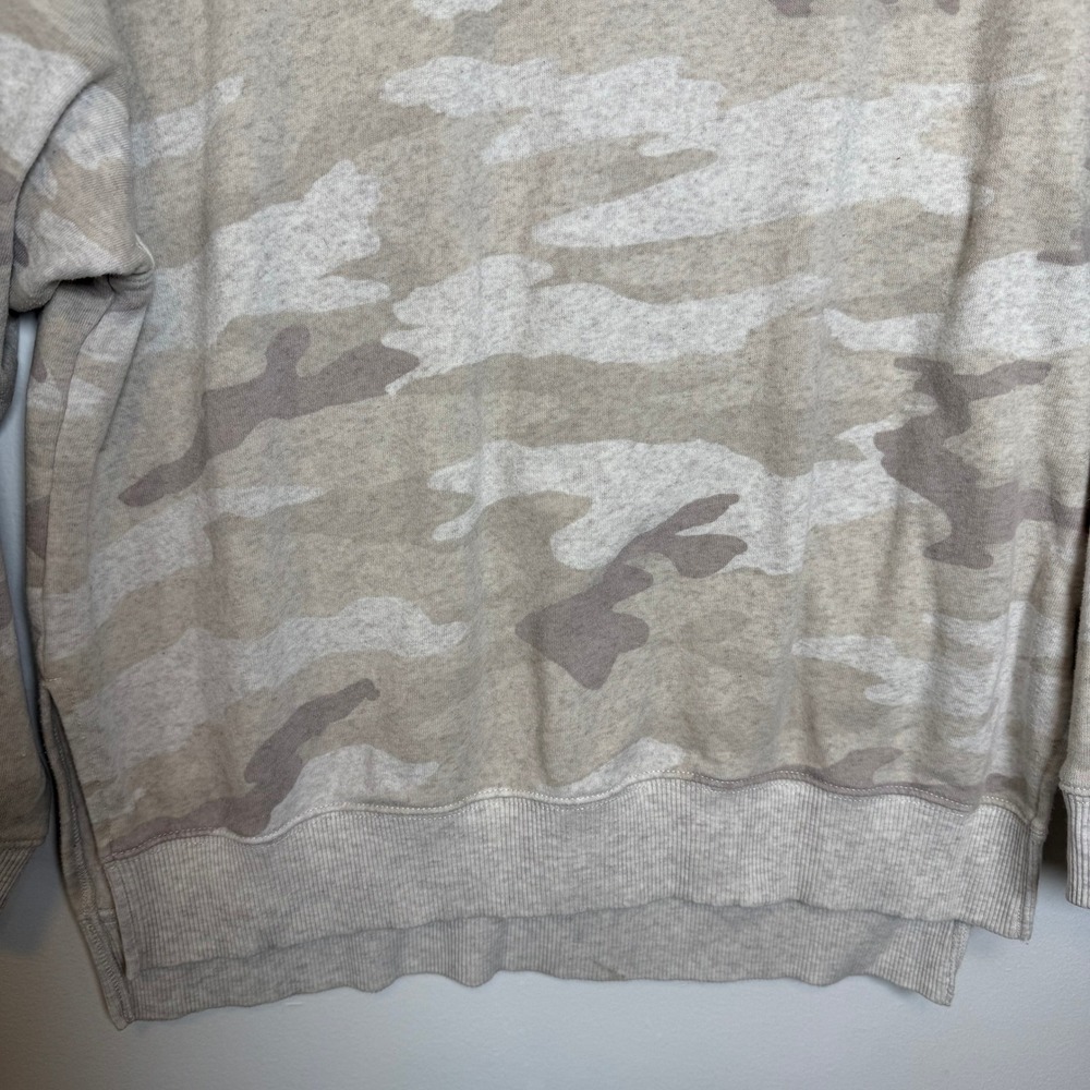 American Eagle Sweatshirt Womens Small Beige Camo Soft‎ Jegging Fit Crewneck - Picture 7 of 10